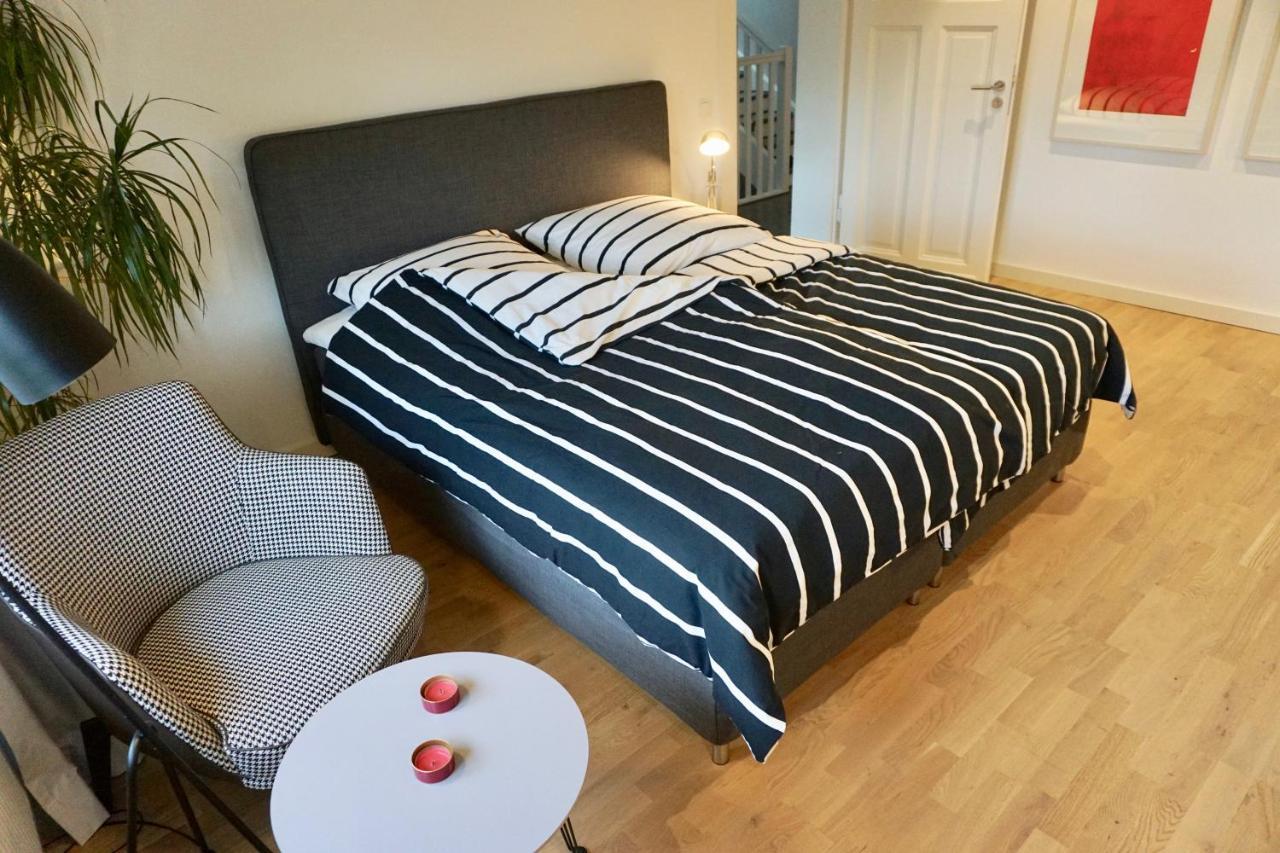 Privatzimmer Schoenfelder Düsseldorf Exterior foto